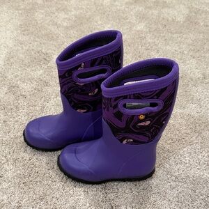 Bogs spooky waterproof Boots size 11 little girls